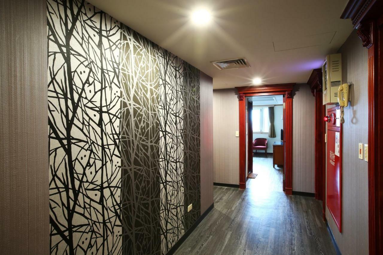 Hua Du Hotel Ťi-lung Exteriér fotografie